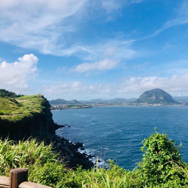 1140813 Jeju 偶來10號松岳山步道環走。天地淵.正房.天帝淵瀑布2861458