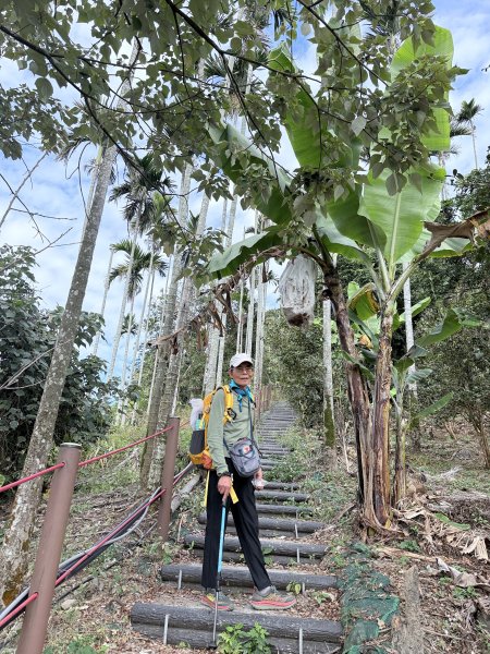 阿拔泉.獨立山悠遊--好友重逢的雲端漫步   2026.01.172985399