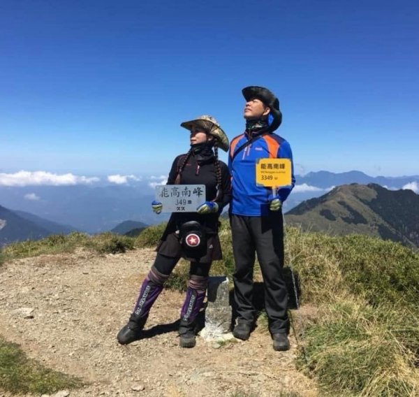 百岳回憶錄1885337