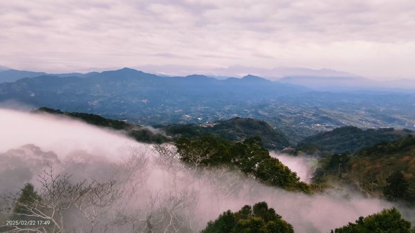 苗栗大湖 #薑麻園 #雲洞山莊 #琉璃光 #雲海 #雲瀑 2/222718333