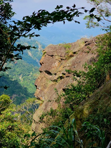 獵鷹尖一線天步道 - (台南)臺灣百大必訪步道2630690