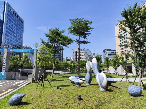 宏匯瑞光廣場、大港墘公園、基隆廟口夜市、基隆港高空煙火秀2796416