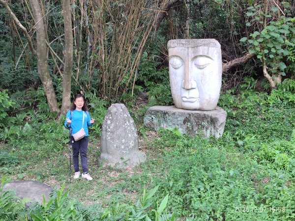 【臺北大縱走 5】碧山巖→忠勇山越嶺步道→金龍產業道路→圓明寺步道→鄭成功廟→潛園→格物台→劍潭古寺2959004