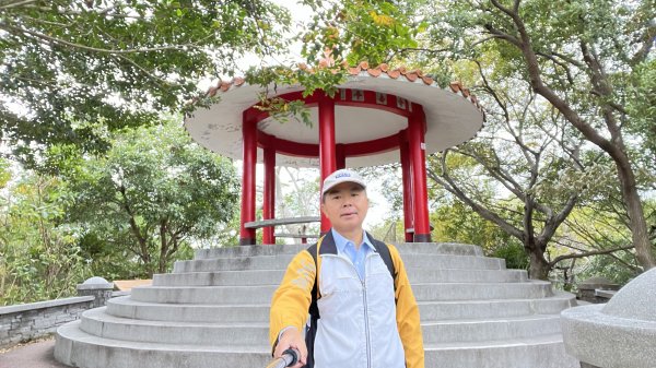 十八尖山第二停車場-國家重力基準站-獅子亭-東峰-國父百年誕辰紀念亭_202312012365340