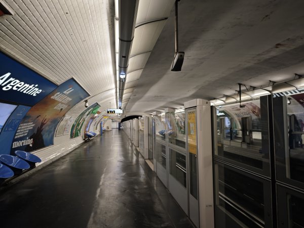 2025_0423 倫敦馬拉松順遊西歐 D5d(法國巴黎-新凱旋門)2787239