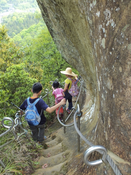 孝子山 慈母峰 中央尖16456