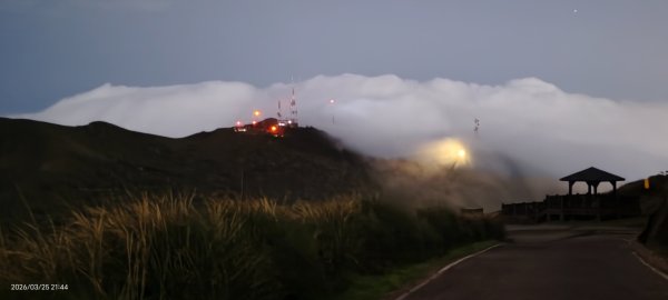 #大屯山 #雲瀑 #琉璃光 3/253023193