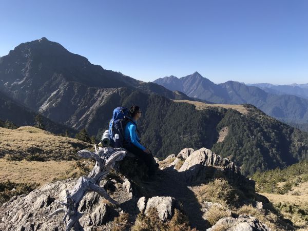 夢中境地：仲春南湖大山行304458