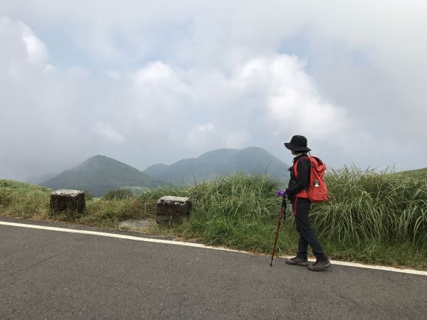 大屯群峰環走向天池二子坪150087