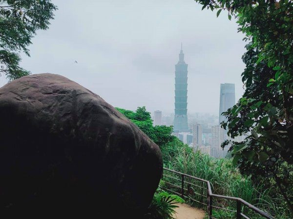 象山步道及永春崗步道1355299