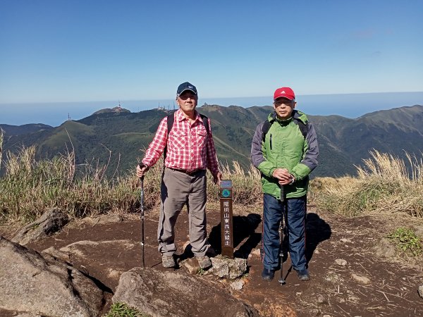 【臺北大縱走 3】七星山東峰、主峰1242731