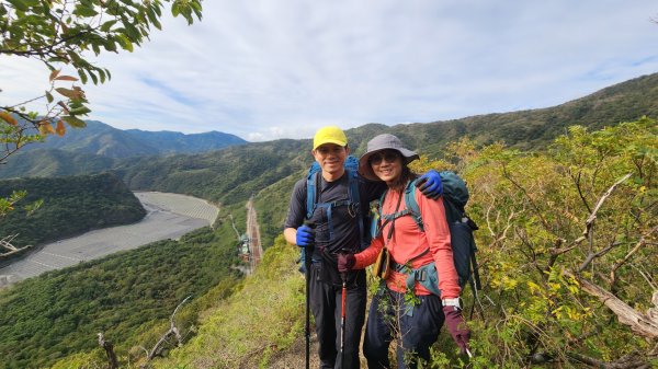 巴層巴墨山2689059