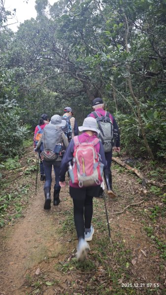 2025-1221 情人湖-石山-老鷹岩-大武崙砲台-外木山國旗嶺-濱海步道-海興步道-情人湖2966832