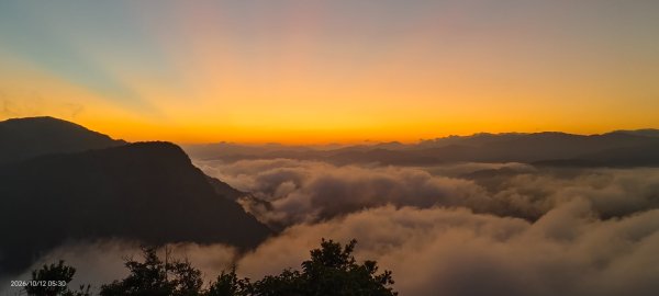 #翡翠水庫壩頂 #霞光 #日出 #雲海 10/123132560