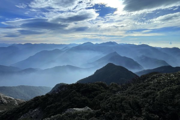 玉山北峰+北北峰+主峰 20240421~222490556