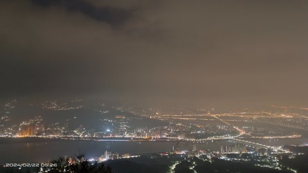 觀音山百萬夜景&日出，小觀音西峰彩色霧虹2/22&232433883