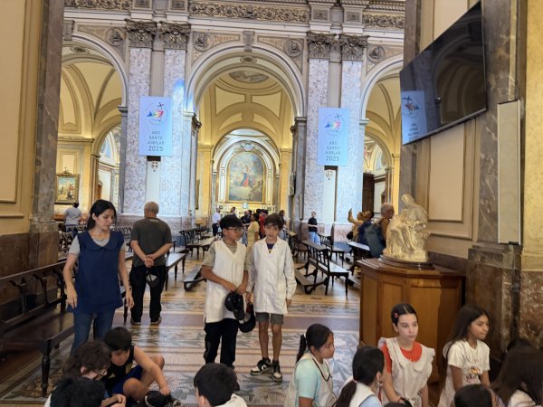 [紐約馬之行-55] 2025_1114 布宜諾斯艾利斯主教座堂2953545