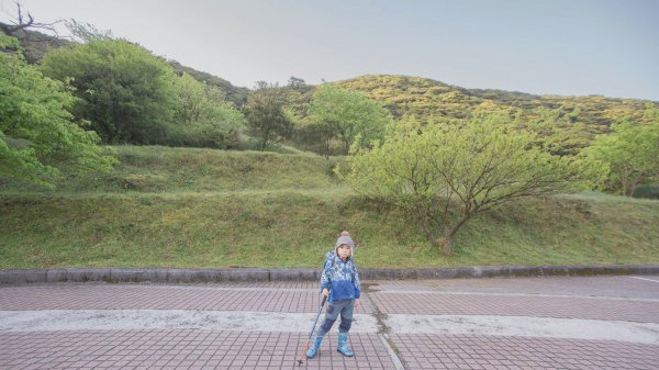 雨鞋登山初體驗-大屯山南峰、大屯山西峰連走1647914