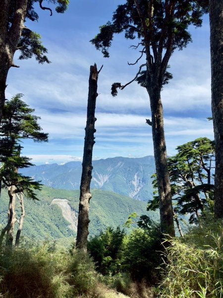 20250620南橫三山塔關山2816703