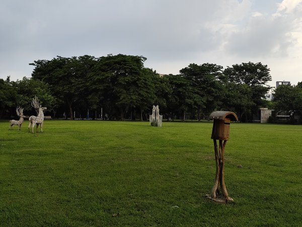 大安森林公園、臺北市政府、市府轉運站、宏匯瑞光廣場、大港墘公園《挑戰！台北捷運集章全制霸》2580187