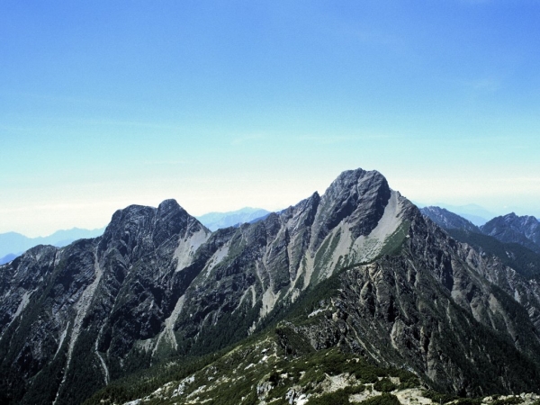 【公告】休養生息  玉山明年1月靜山