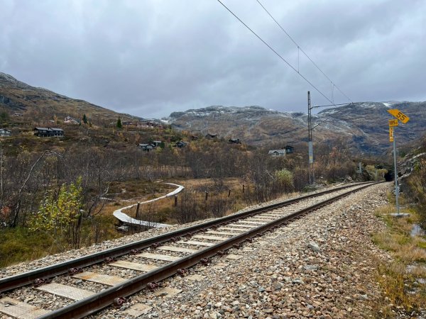 Norway-Myrdal-VATNAHALSEN HOTEL-湖邊健行2917768