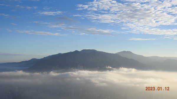 [縮時攝影雲山水] 觀音山夜景/晨曦/日出&差強人意雲海&火燒雲 1/12