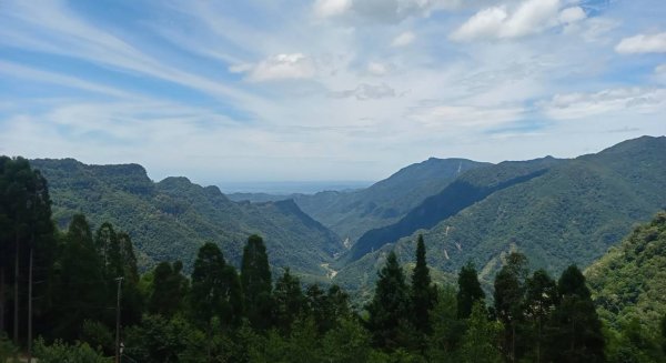 20220605 苗栗南庒神仙谷走走 及加里山鹿場登山口探路….