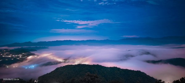 #二格山 #琉璃光 #雲海流瀑 #雲海 #日出 #火燒雲 #手機拍攝 #VivoX100 5/222794131