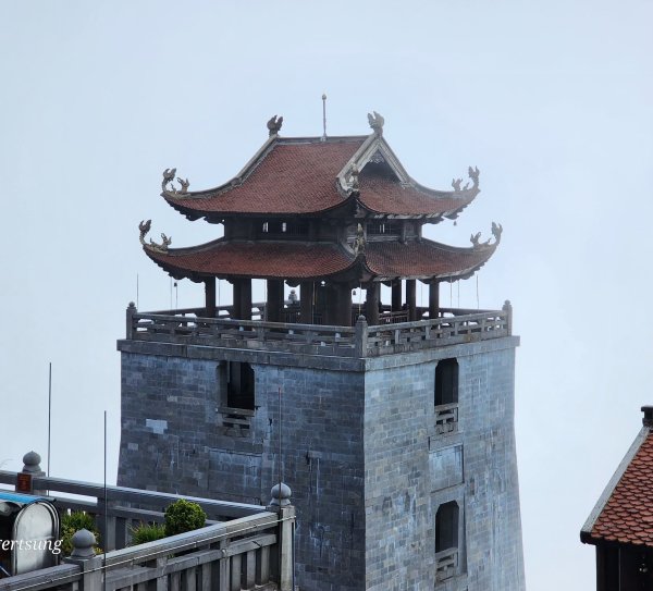 山旅也能輕鬆愜意闔家同歡~搭小火車、纜車登上越南最高峰(番西邦峰3143M)2883554