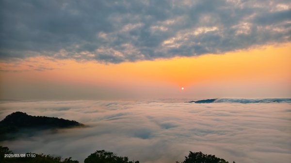 #馬那邦山 #夕陽 #雲海 #雲浪 3/82730364