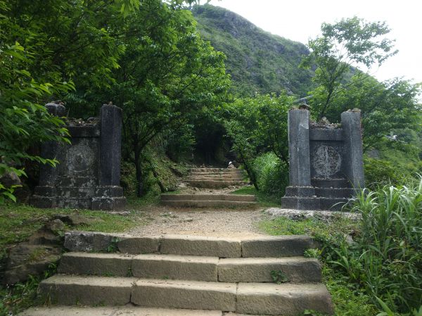 茶壺山步道, 燦光寮山,黃金神社 330568