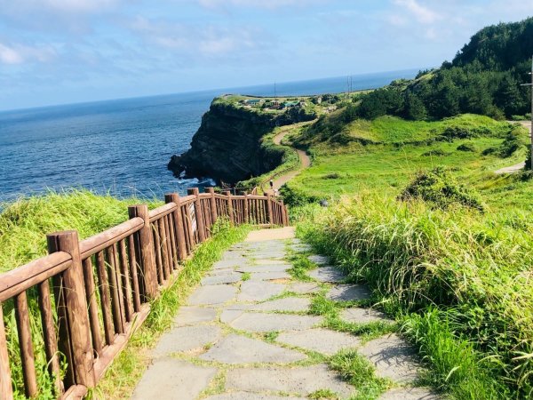 1140813 Jeju 偶來10號松岳山步道環走。天地淵.正房.天帝淵瀑布2861452