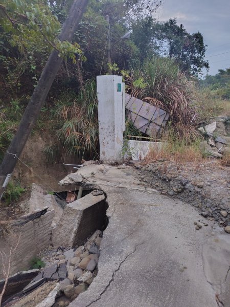 大棟山系南段 水利古道西口 上 竹高崙山 連走 鳥子嶺 坑仔內山 大崖山 下 龍目井農場2953210
