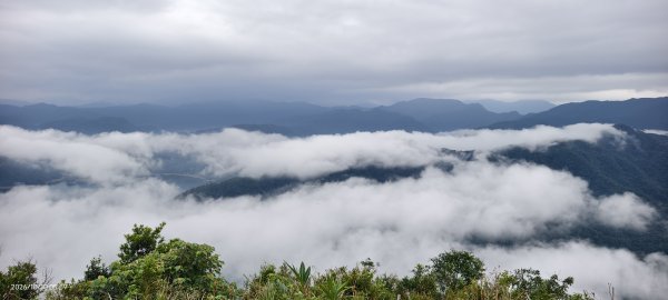 #虎山峰 #雙十國慶 #101大樓 #翡翠水庫壩頂 #斜射光 #雲海 10/103130796