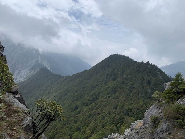 【百岳】奇萊北壁下屏風，驚險刺激的旅程2392078