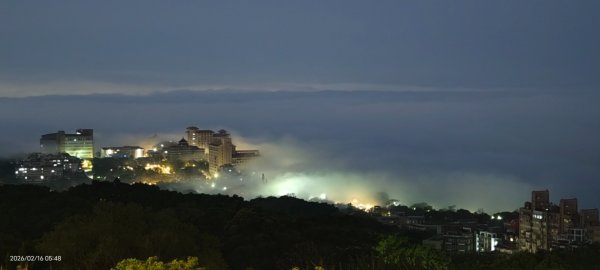 陽明山趴趴走追雲趣 #雲海 #琉璃光 #文化大學 2/163001219