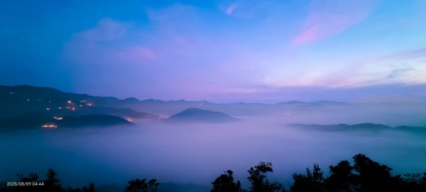 北宜郊山之濫觴 #琉璃光雲海 #月圓雲海 #日出雲海 #火燒雲 8/92854929