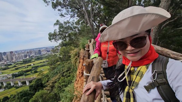 20251110竹北文山步道＆犁頭山稜線步道賞高鐵+大墩山柿園2934066