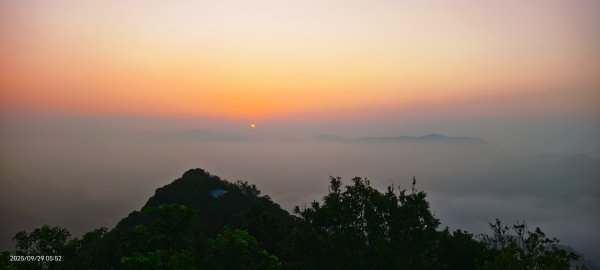 #二格山 #琉璃光 #雲海流瀑 #日出 9/292896683