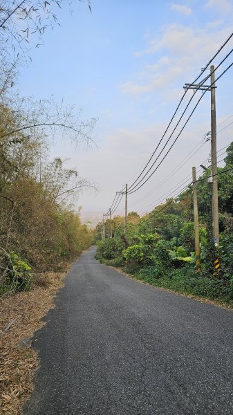 【即使簡單也要心存敬畏！】小百岳#074-大崗山、盤龍峽谷一線天O繞。3025831