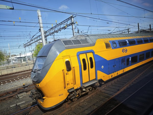 2025_0420 倫敦馬拉松順遊西歐 D2d(往鹿特丹鐵路沿線景觀)2786129