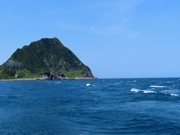110.0512 基隆嶼登島登塔繞島三合一1385451