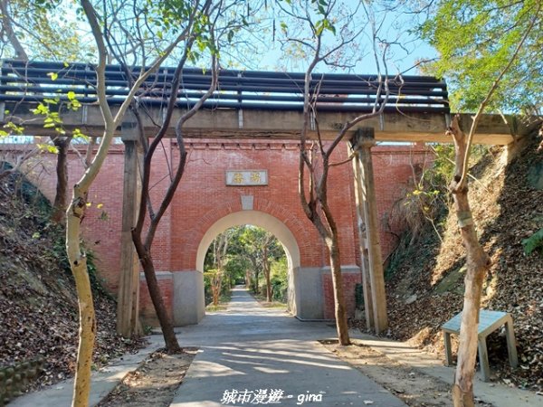 【苗栗】貓貍山公園功維敘隧道2981680