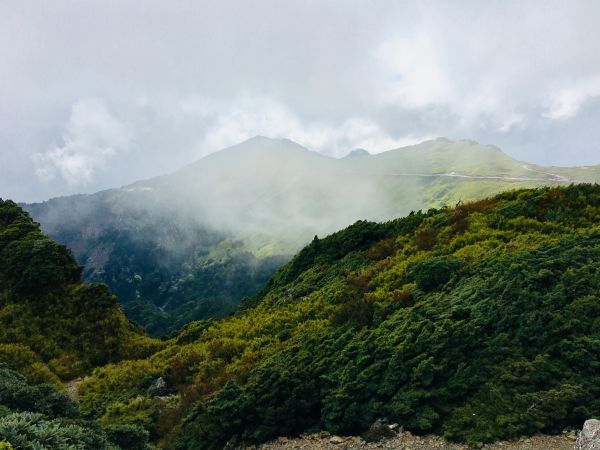 106/11/18阮佇合歡東峰213256