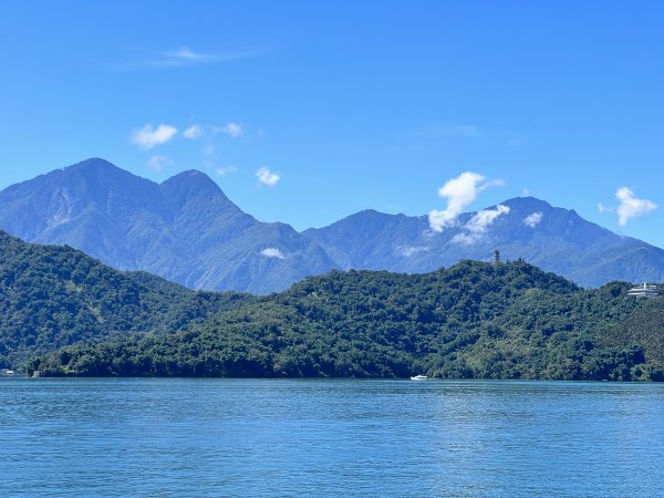 西巒大山巒安堂雙龍進出2212075