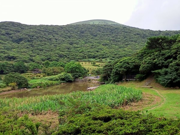 二度踏查新行程：二子坪→菜公坑山→大屯自然公園→二子坪→二子山東、西峰→二子坪;【臺北大縱走1&2】1809752