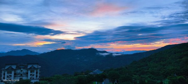 #新店四十份 #雲瀑 #翡翠水庫壩頂 #雲海 #日出 6/143074495