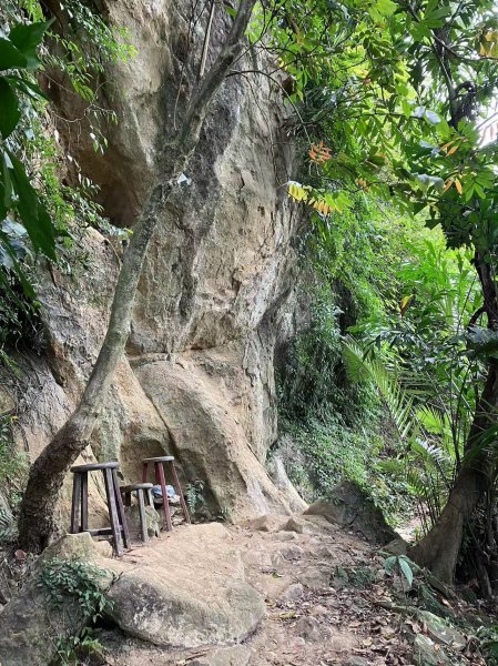 南勢角山烘爐地攀岩2104869