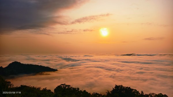 #馬那邦山 #夕陽 #雲海 #雲浪 3/82730346